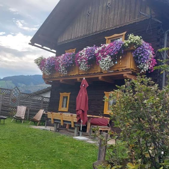 Ferienhaus Fallenegger in Flachau – Appartements für Sommerurlaub und Winterurlaub mit familiärer Atmosphäre im Salzburger Land