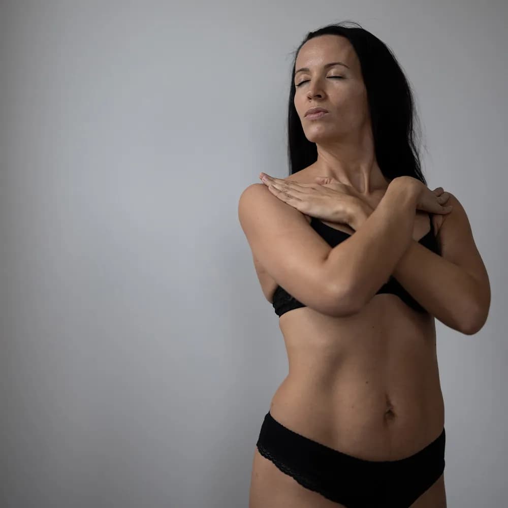 sobody Skin Health Studio: Elisashape Bodyforming mit Radiofrequenz für Hautstraffung, Fettstoffwechsel-Aktivierung, Cellulite-Reduktion und Kollagenaufbau.