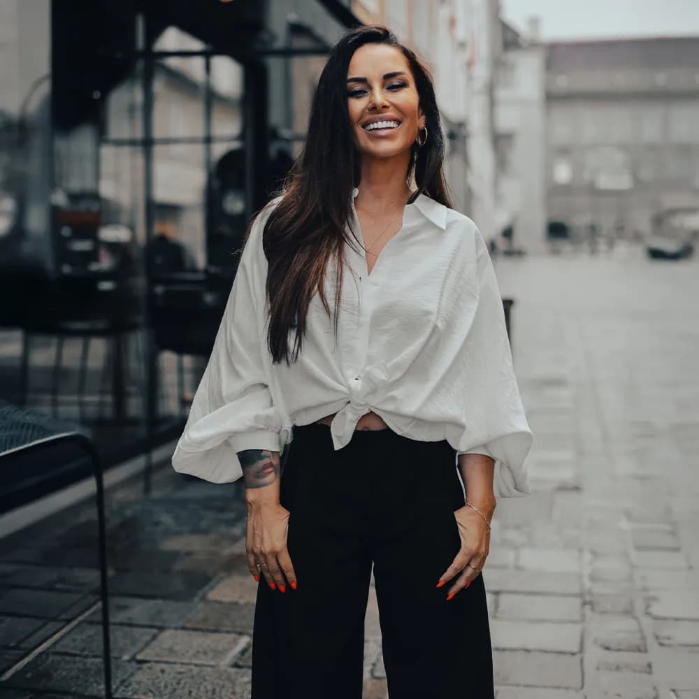 Die Boutique Herzenstöchter in Linz bietet individuelle Stilberatung und feminine Mode für moderne Frauen.