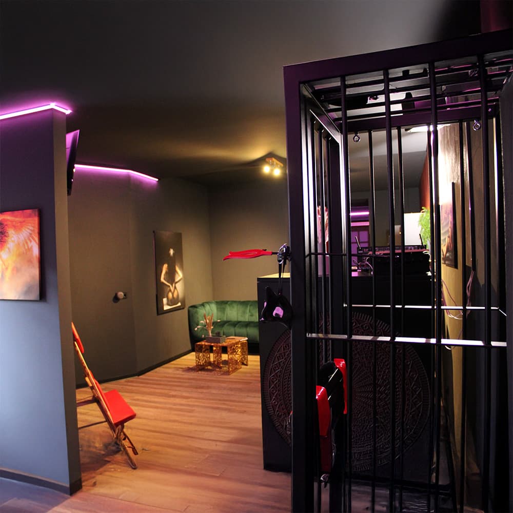 Juloft Leverkusen-Opladen bietet exklusives Private Spa mit Privatsphäre für romantischen Kurzurlaub zu zweit.