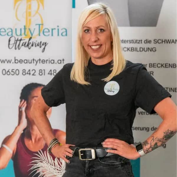 EMS-Training bei BeautyTeria Ottakring: Effizientes Ganzkörpertraining für straffe Haut, gezielte Fettverbrennung und ein figurbewusstes Lebensgefühl.