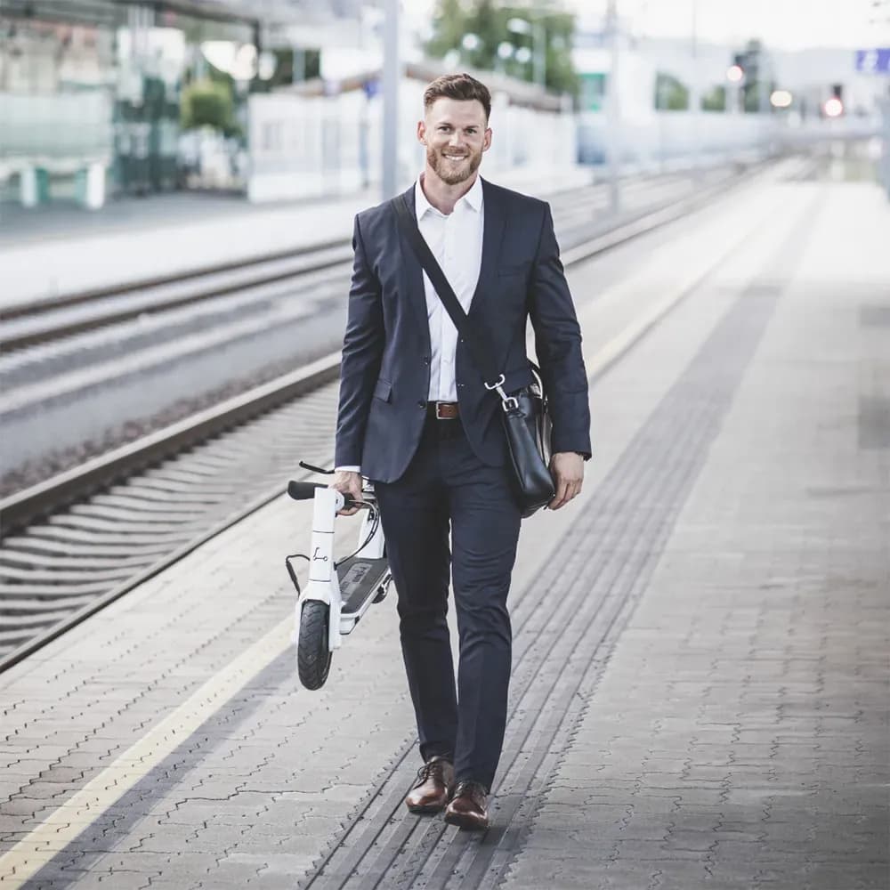 comscoot GmbH: E-Scooter kaufen als nachhaltige Mobilitätslösung